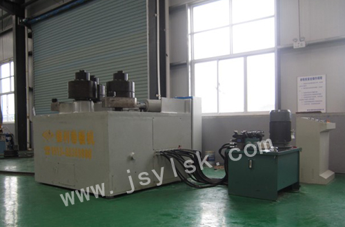 型(xing)材彎曲機(jī)