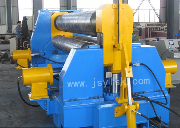 水(shuǐ)平下調式(shi)卷闆機