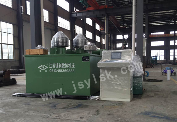 型(xíng)材彎曲機(jī)