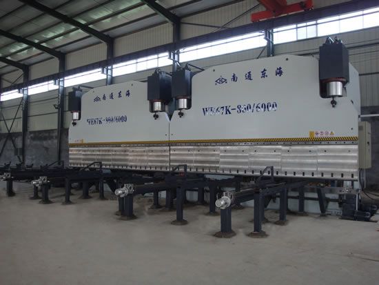 WE67K-800/6000雙(shuāng)機聯動折彎(wān)機