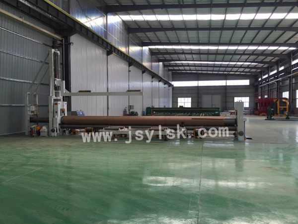 挂車式(shi)卷闆機(jī)