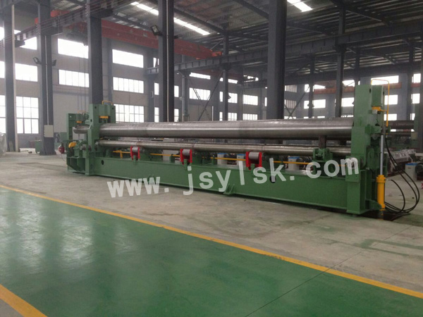 挂車卷(juan)闆機