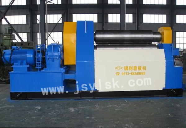 四輥卷闆(pan)機