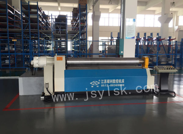 四輥卷(juàn)闆機