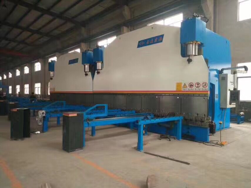 南通東海機床(chuáng)集團制管/鐵塔專(zhuān)用設備