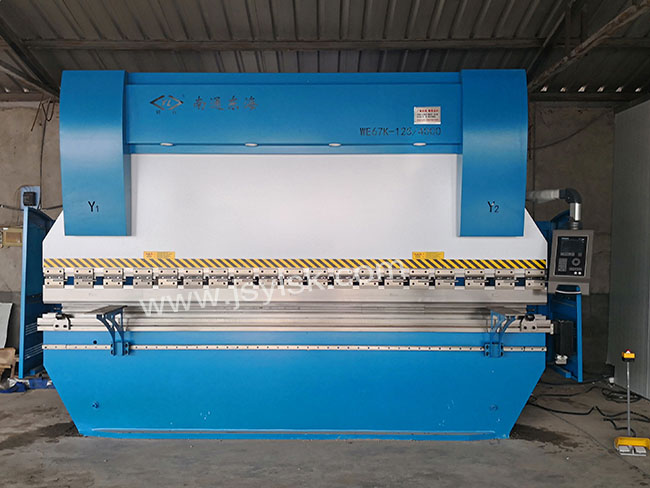 WE67K-125/4000數控(kong)折彎機
