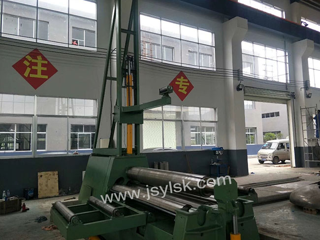 四輥卷(juàn)闆機