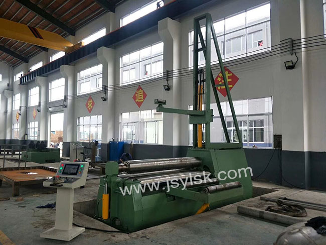 四輥卷闆(pan)機