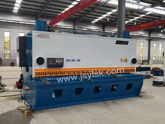 QC11Y-20*4000液壓剪闆機(jī)