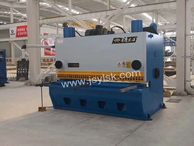 QC11Y-20*2500液(yè)壓剪闆機